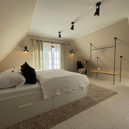 Meine Ferienwohnung Pleissenhaus Altemburgo Exterior foto